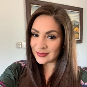 Meet your Posher, Kim